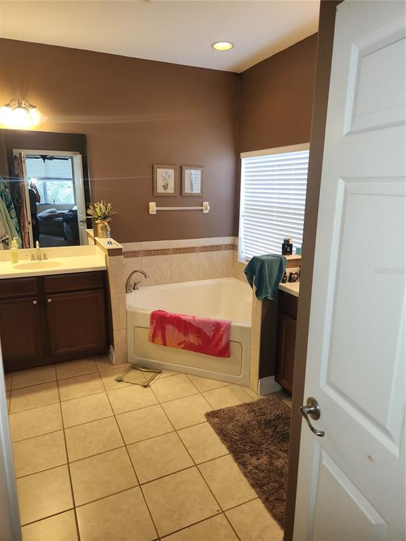 5810 Candytuft Place Land O' Lakes, FL 34639 - Photo 32 of 49