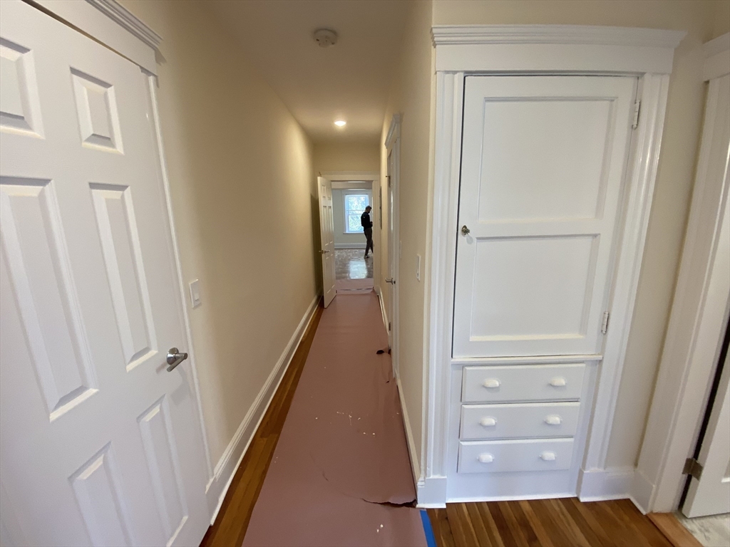98 Toxteth Street, Unit 3 Brookline, MA 02446 - Photo 10 of 24
