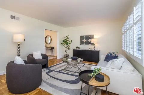 $789,000 | 5383 Village, Los Angeles, CA 90016