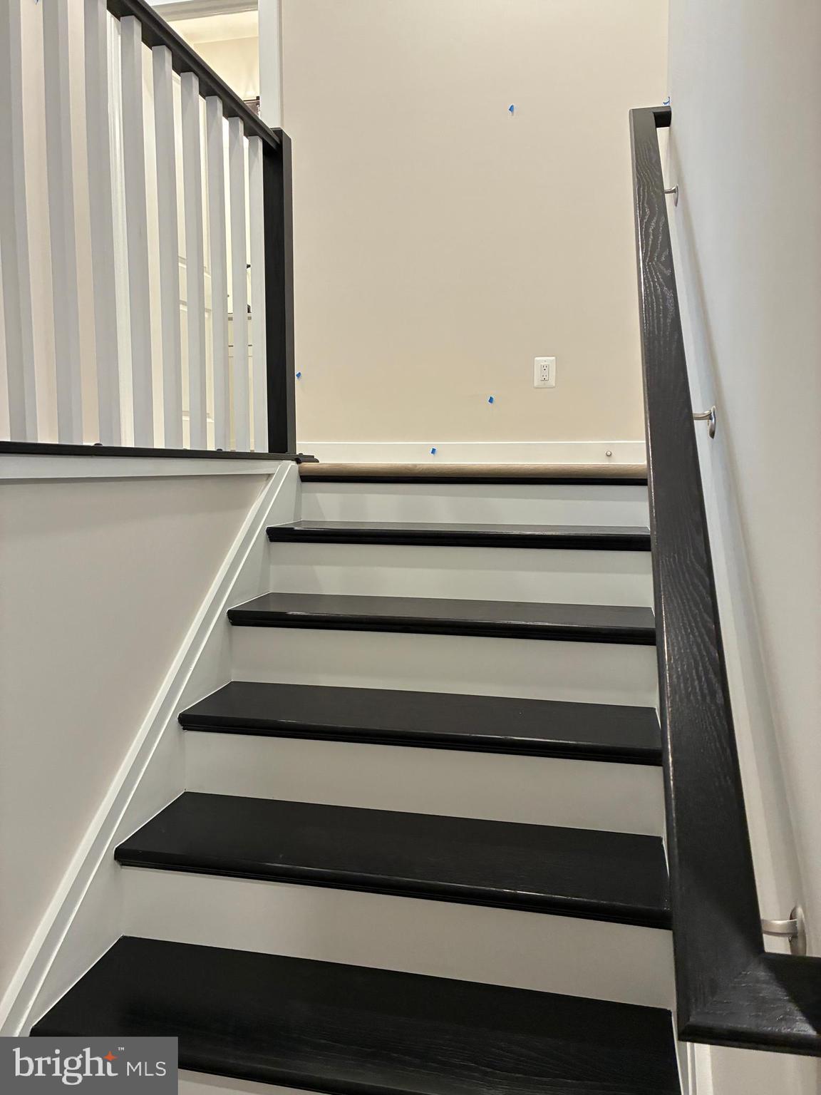 44586 Strabane Terrace Ashburn, VA 20147 - Photo 6 of 15 a view of entryway