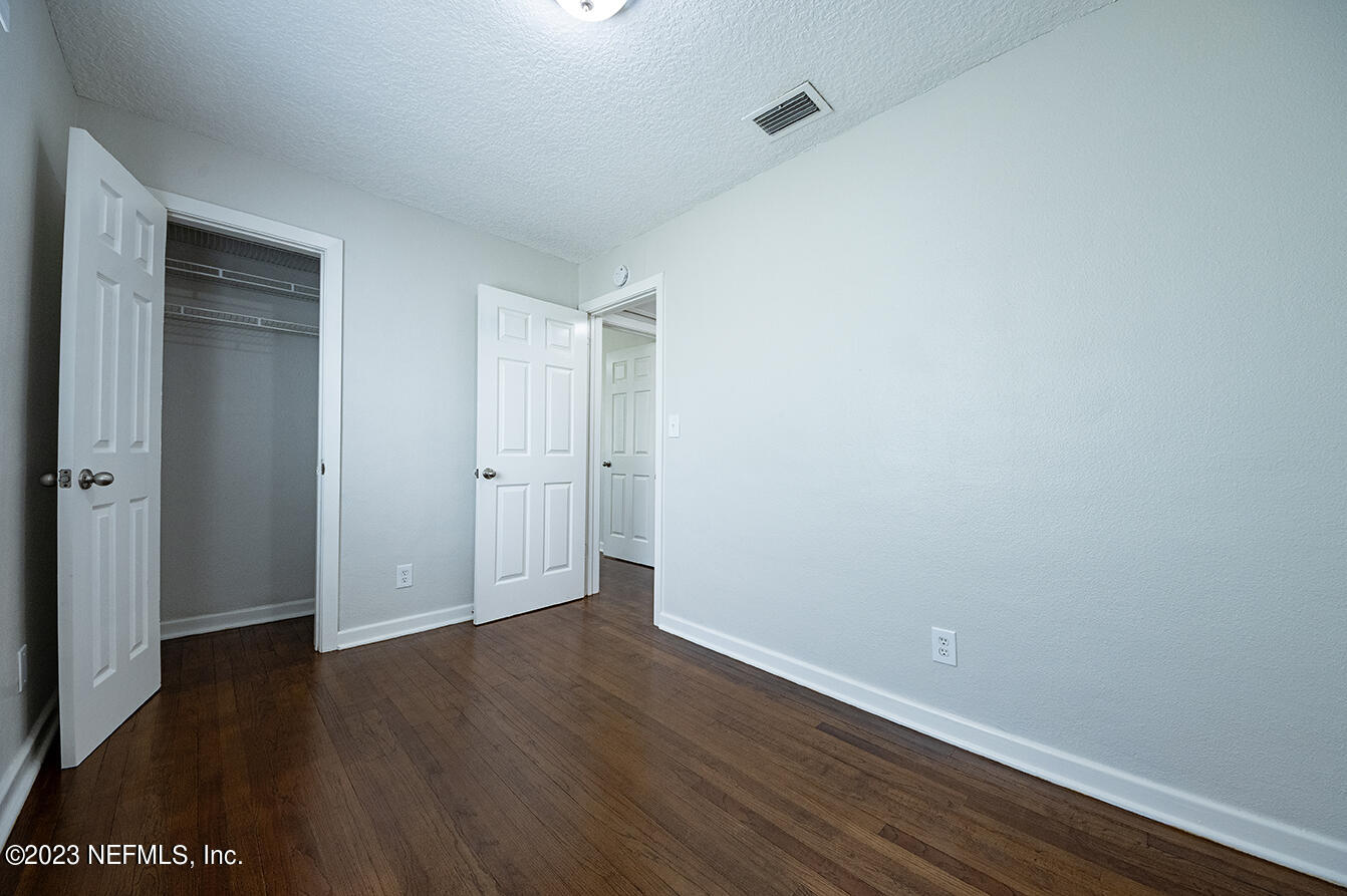 2139 E Road Jacksonville, FL 32216 - Photo 23 of 40 2139 East Rd - 28