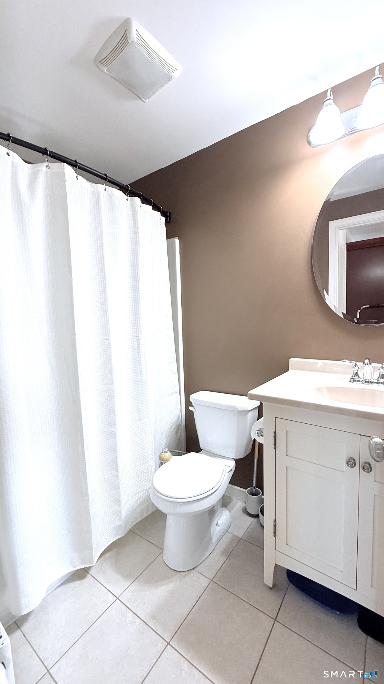 48 Blinman Street, Unit 2 New London, CT 06320 - Photo 8 of 12