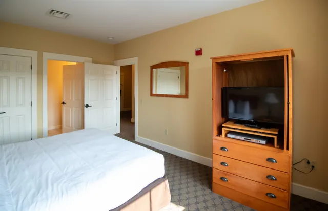 $69,000 | 416 Qtr I Jackson Gore Inn, Ludlow, VT 05149