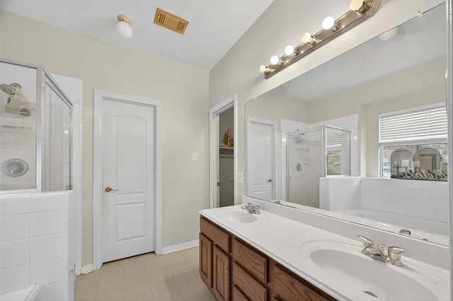 a close view of a closet and dryer