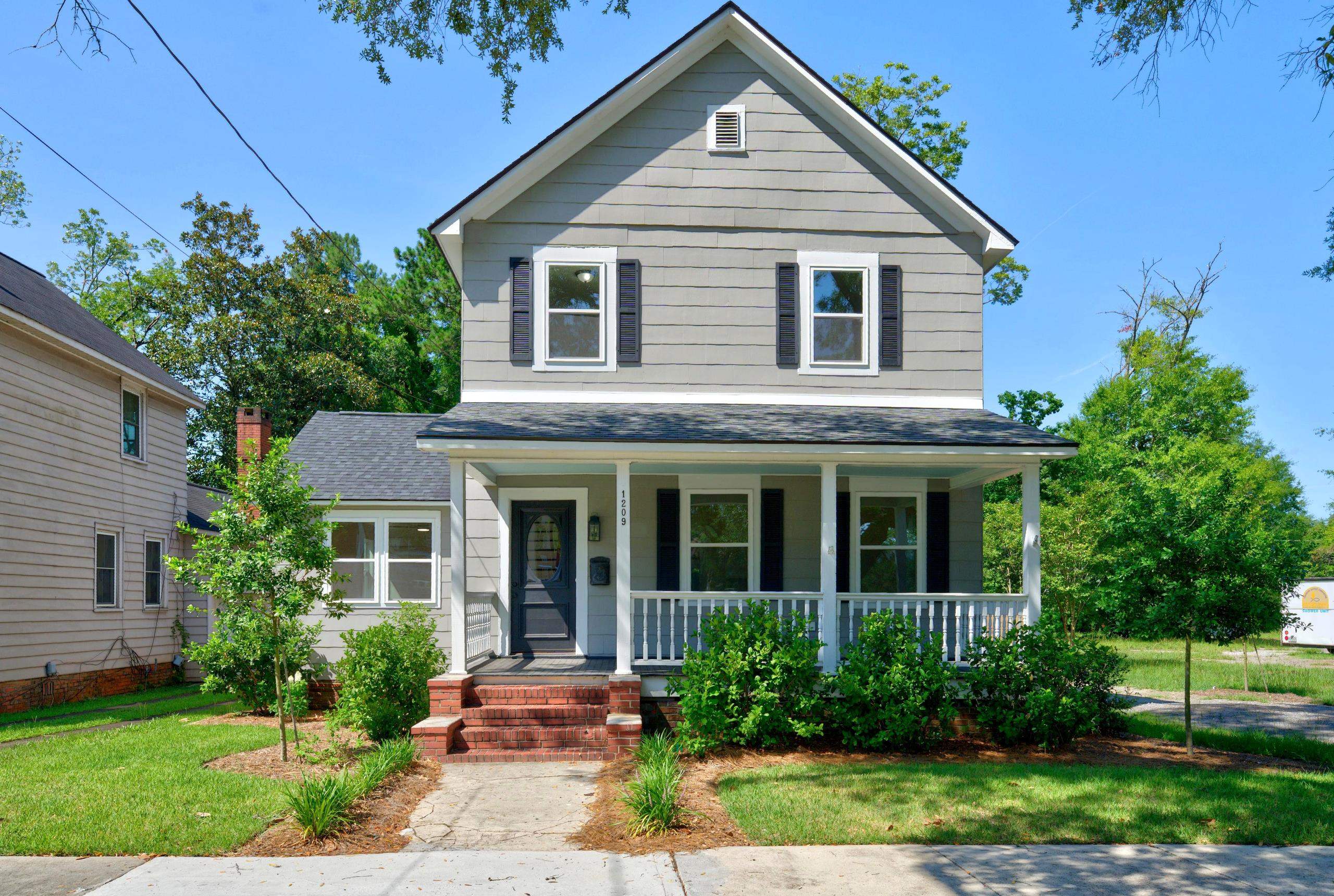 1209 Prince Street Georgetown, SC 29440 - Photo 1 of 36