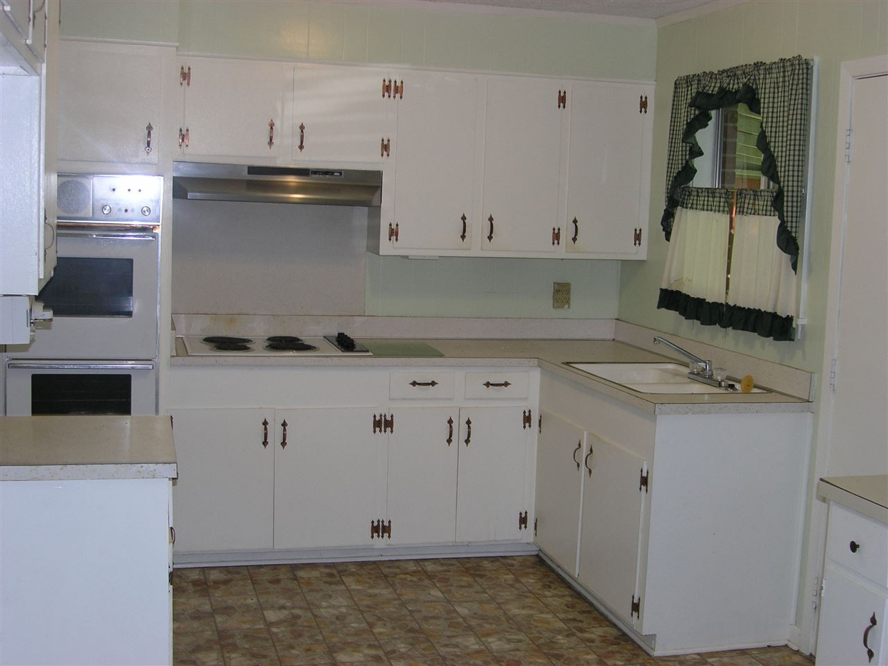 7807 Jackson Raymond Road Raymond, MS 39154 - Photo 3 of 15 Photo 3