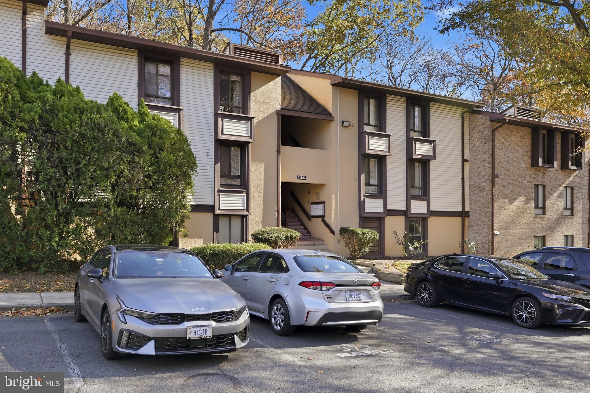 11647 Stoneview Square, Unit 88/2B Reston, VA 20191 - Photo 2 of 25