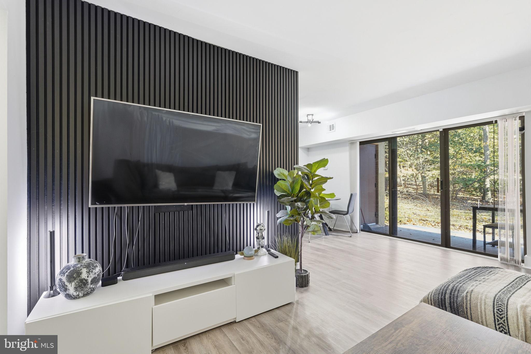 11647 Stoneview Square, Unit 88/2B Reston, VA 20191 - Photo 5 of 25