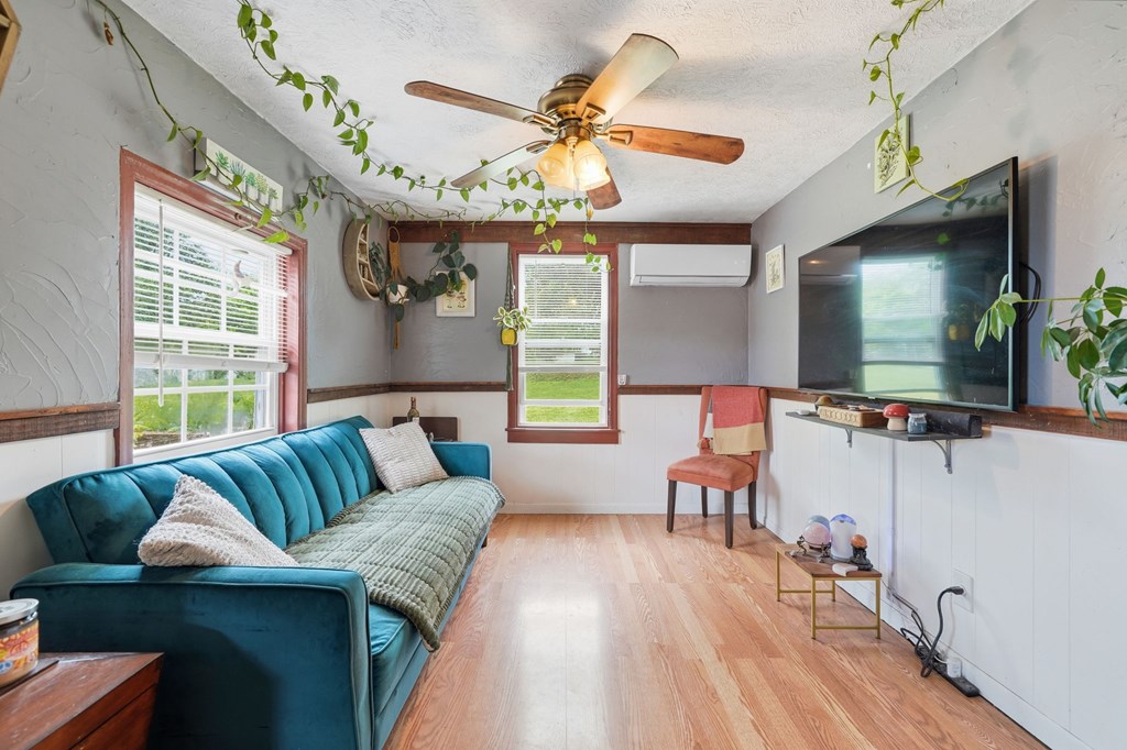 231 Ada Street Blue Ridge, GA 30513 - Photo 10 of 29 Gallery Image 10