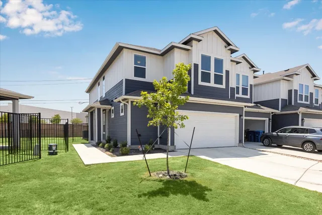 $365,000 | 18909 Schultz Lane, Unit 1303, Round Rock, TX 78664