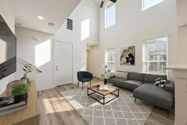 $355,000 | 18909 Schultz Lane, Unit 1303, Round Rock, TX 78664