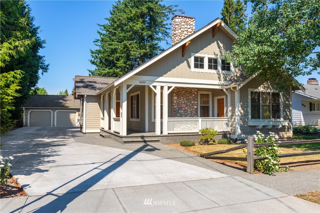 8435 Benson Road Lynden, WA 98264 - Photo 3 of 31