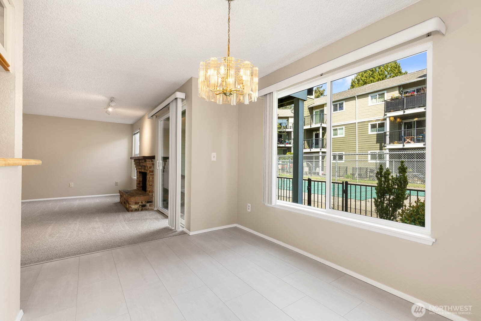 820 Cady Road, Unit F105 Everett, WA 98203 - Photo 7 of 26