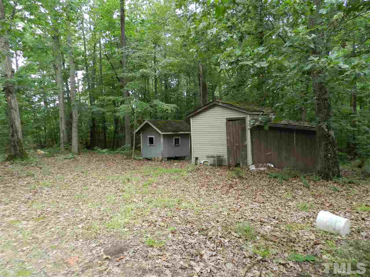 399 Community House Road Henderson, NC 27537 - Photo 2 of 4