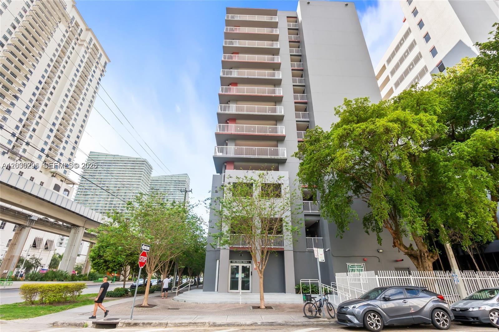 104 Southwest 9th Street, Unit 305 Miami, FL 33130 - Photo 1 of 7