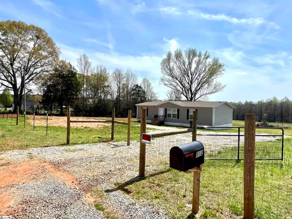 $230,000 | 112 Burdette Road, Iva, SC 29655