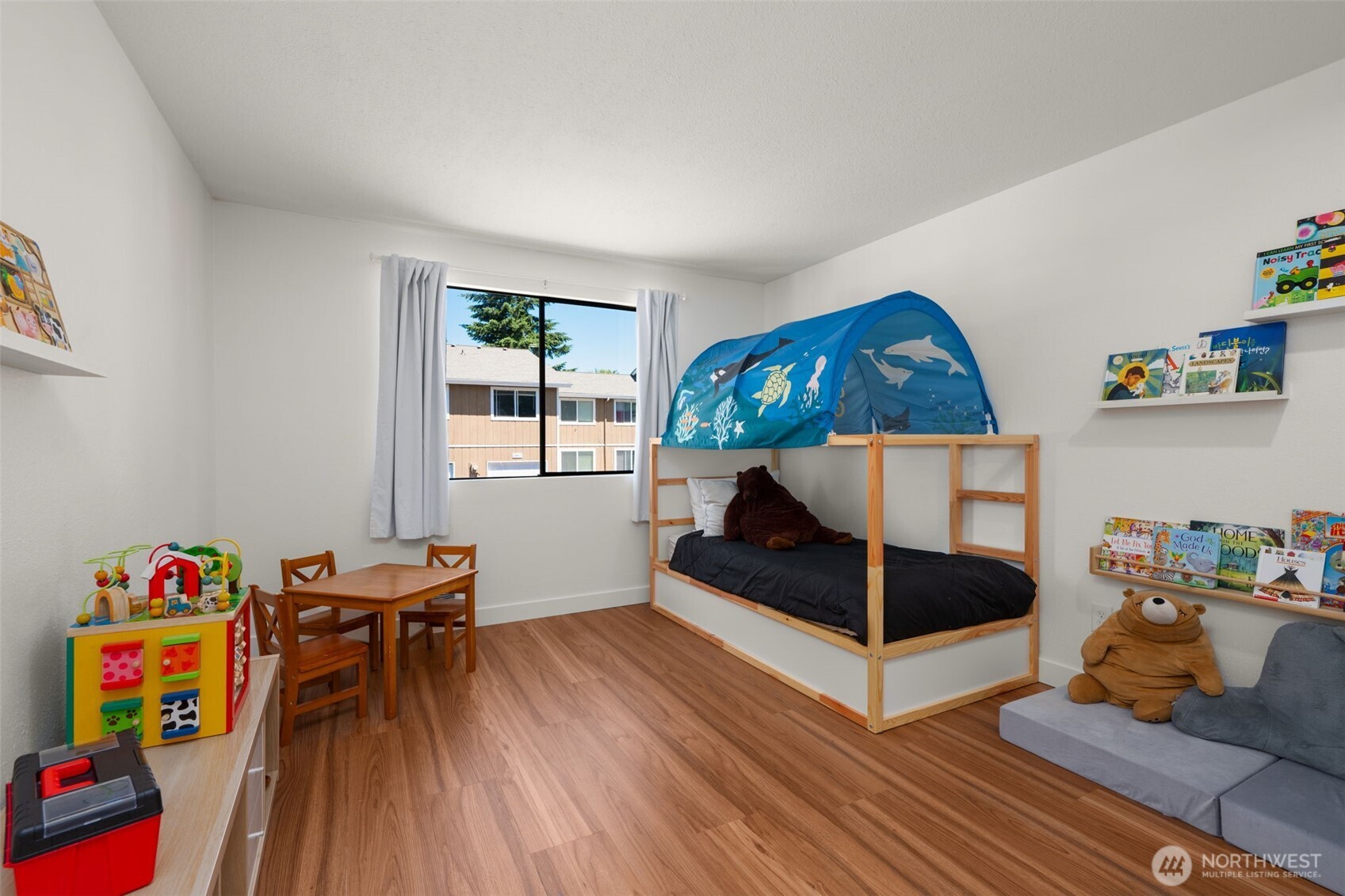 24809 145th Lane Southeast Kent, WA 98042 - Photo 21 of 34