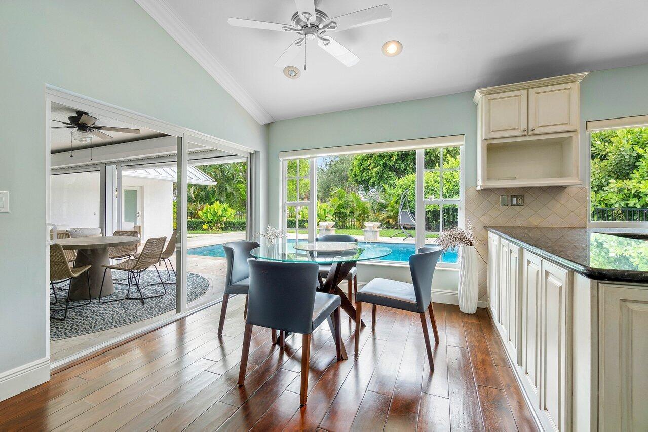1305 Parkside Circle South Boca Raton, FL 33486 - Photo 13 of 63 Kitchen