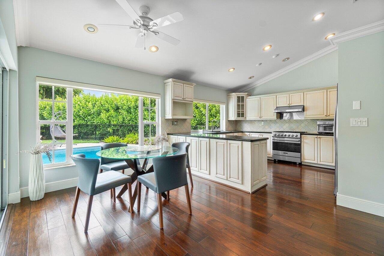 1305 Parkside Circle South Boca Raton, FL 33486 - Photo 14 of 63 Kitchen