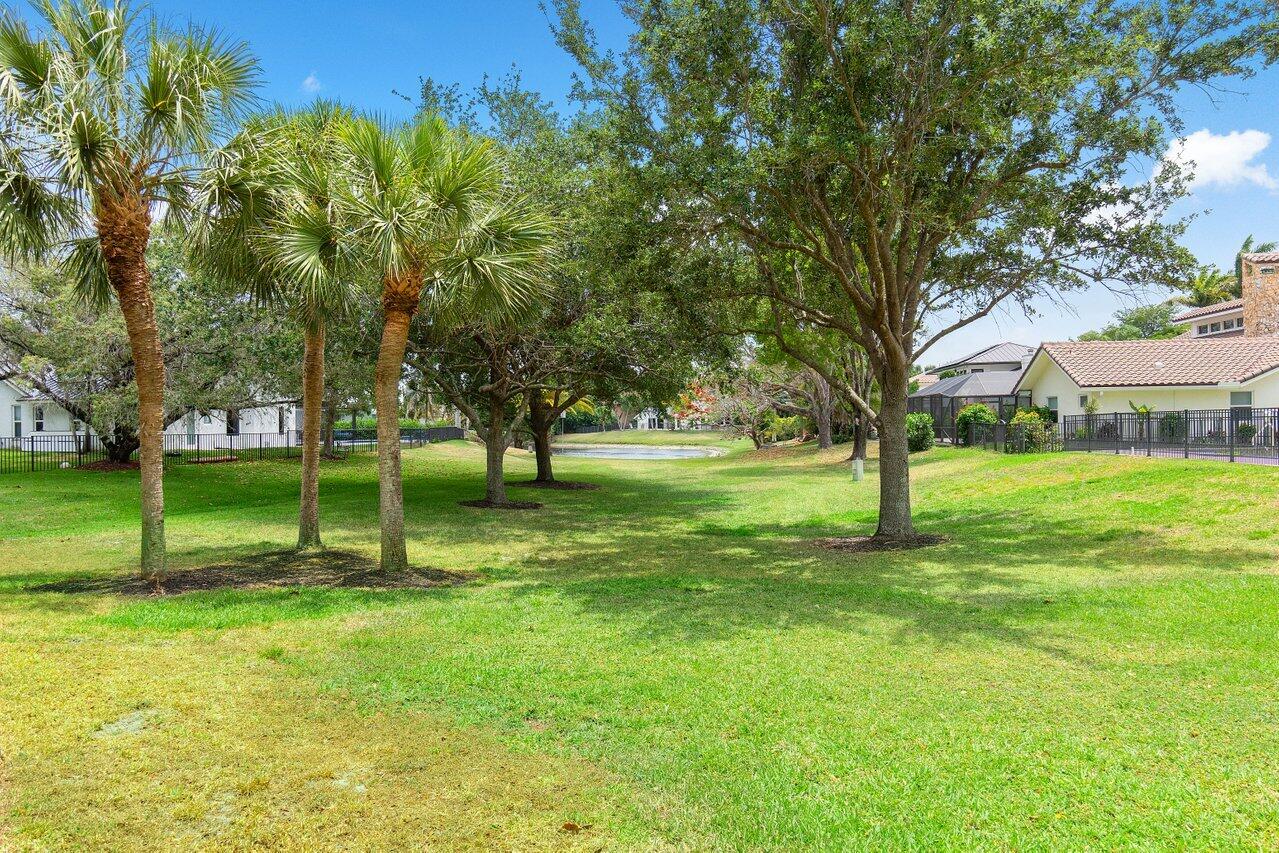 1305 Parkside Circle South Boca Raton, FL 33486 - Photo 34 of 63 Back View