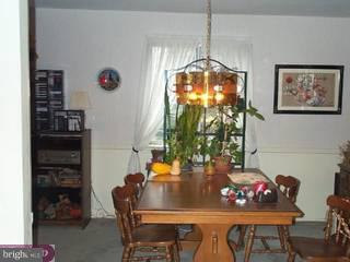 831 Parry Road Delran, NJ 08075 - Photo 3 of 5 Gallery Image 3