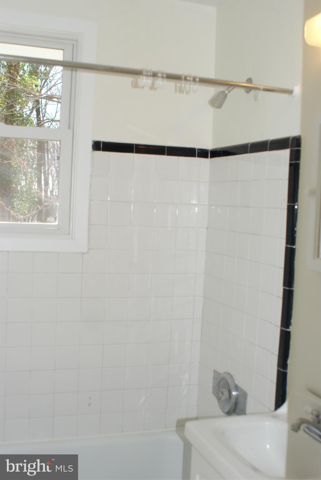 3914 Decatur Avenue Kensington, MD 20895 - Photo 15 of 15 Bath