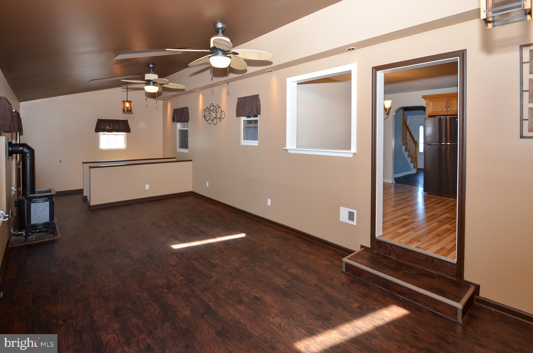 65 Unwin Drive Hamilton, NJ 08610 - Photo 14 of 37 Family Room