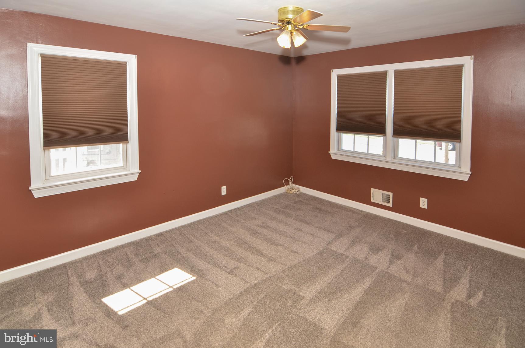 65 Unwin Drive Hamilton, NJ 08610 - Photo 16 of 37 Bedroom 1