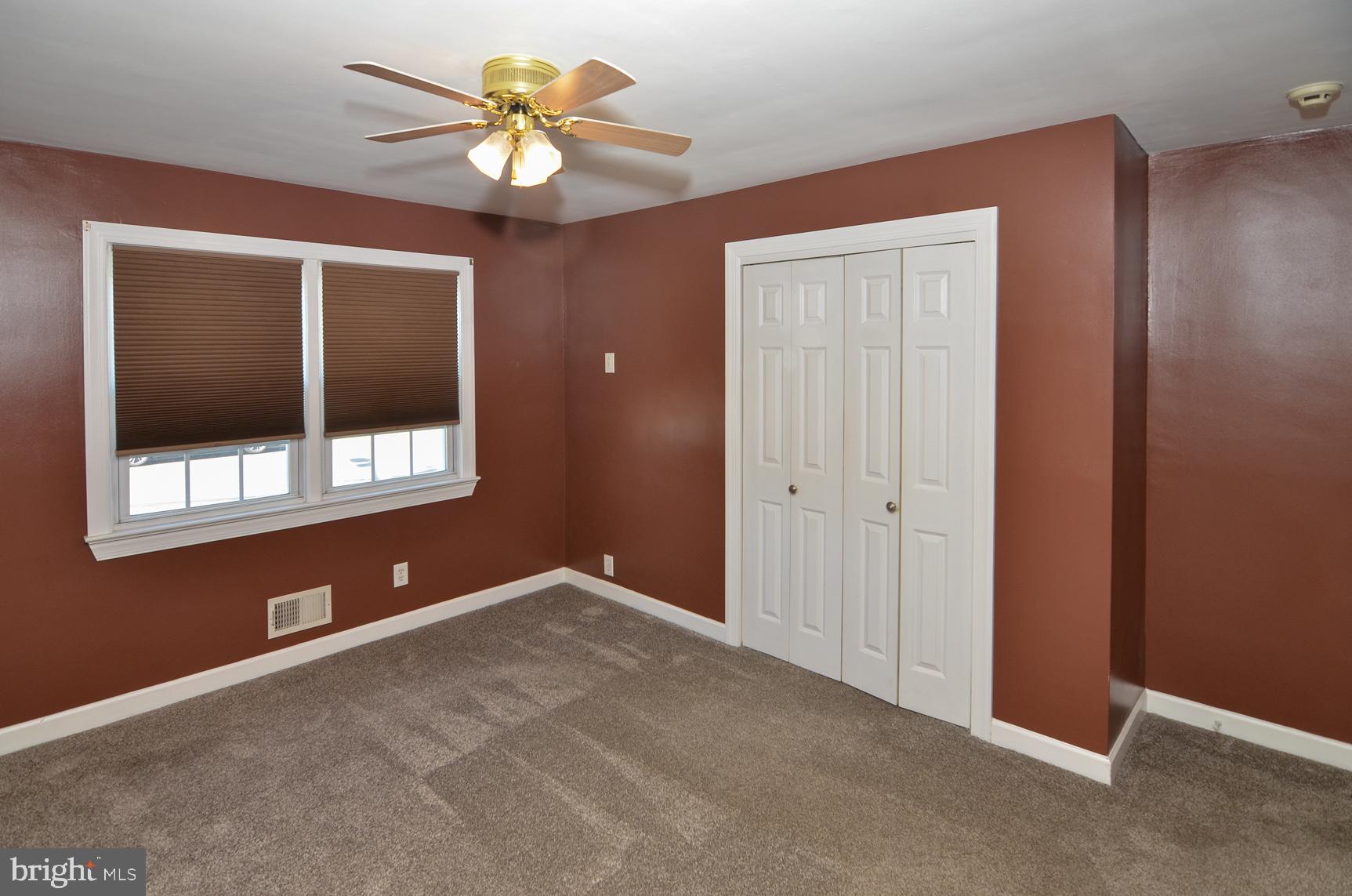 65 Unwin Drive Hamilton, NJ 08610 - Photo 17 of 37 Bedroom 1