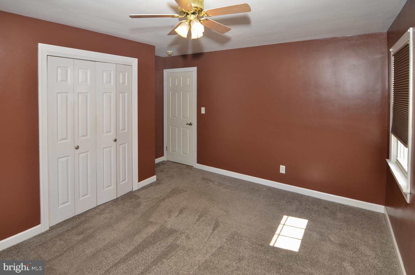 65 Unwin Drive Hamilton, NJ 08610 - Photo 18 of 37 Bedroom 1