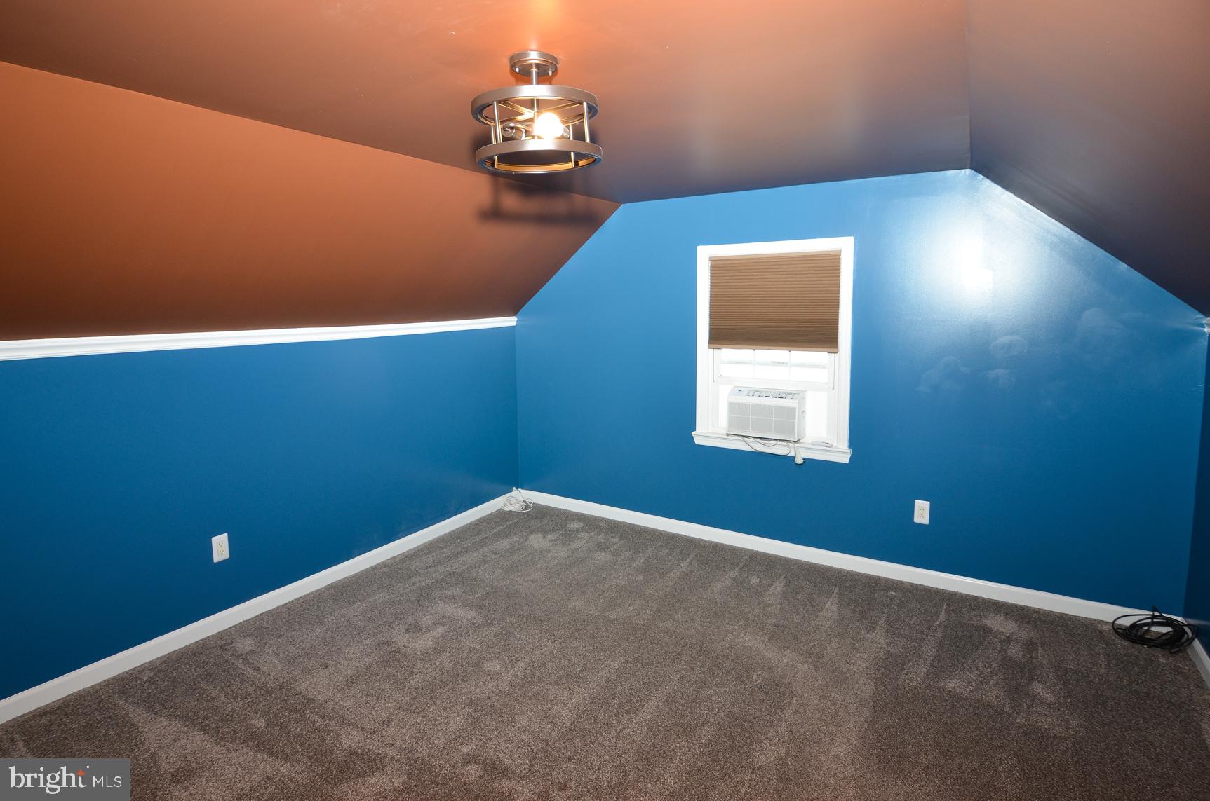 65 Unwin Drive Hamilton, NJ 08610 - Photo 26 of 37 Bedroom 3