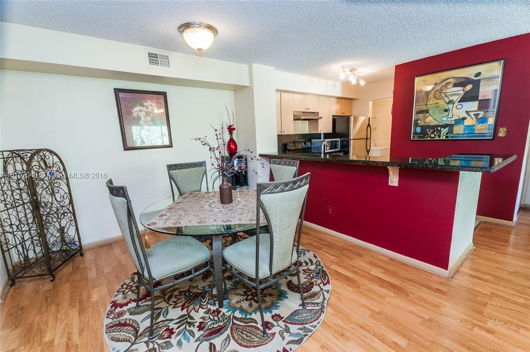 570 South Park Road, Unit 336 Hollywood, FL 33021 - Photo 7 of 26 Gallery Image 7