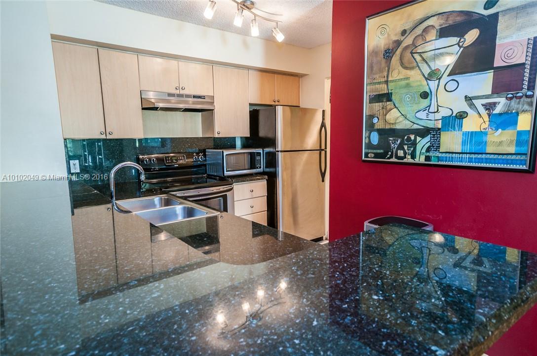 570 South Park Road, Unit 336 Hollywood, FL 33021 - Photo 8 of 26 Gallery Image 8