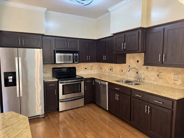 $459,000 | 103 Windsor Terrace Drive, Nashville, TN 37221