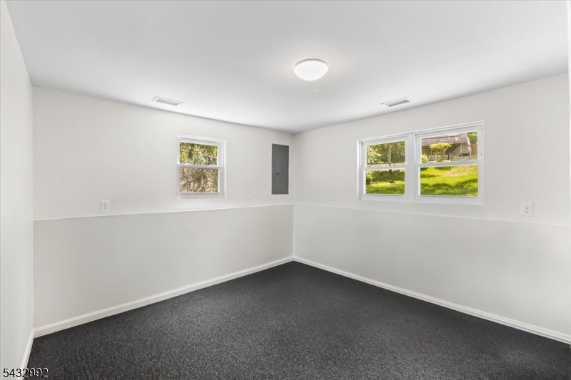 47 Winding Way Andover, NJ 07821 - Photo 20 of 42