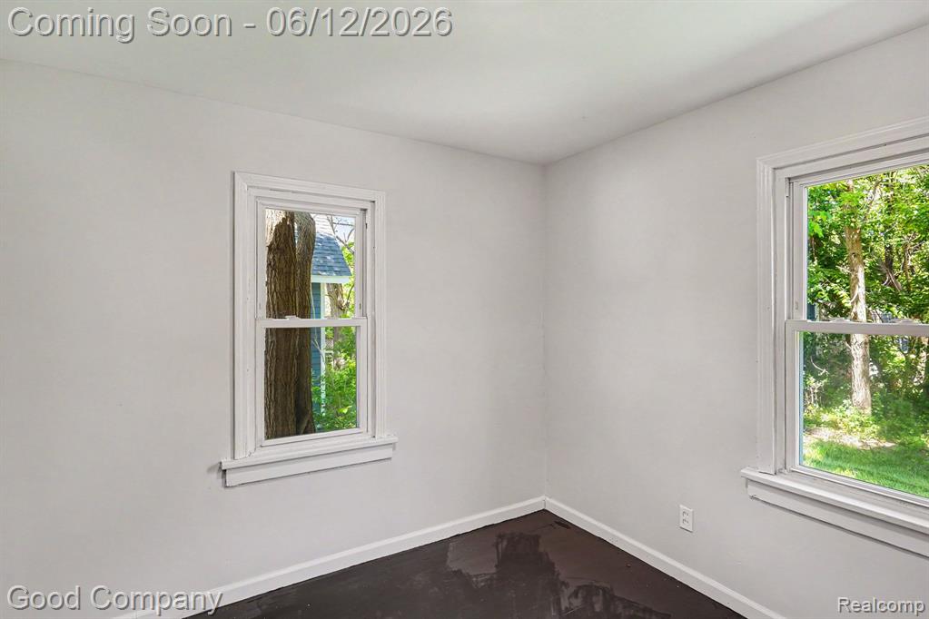 3499 East Atherton Road Burton, MI 48519 - Photo 12 of 28