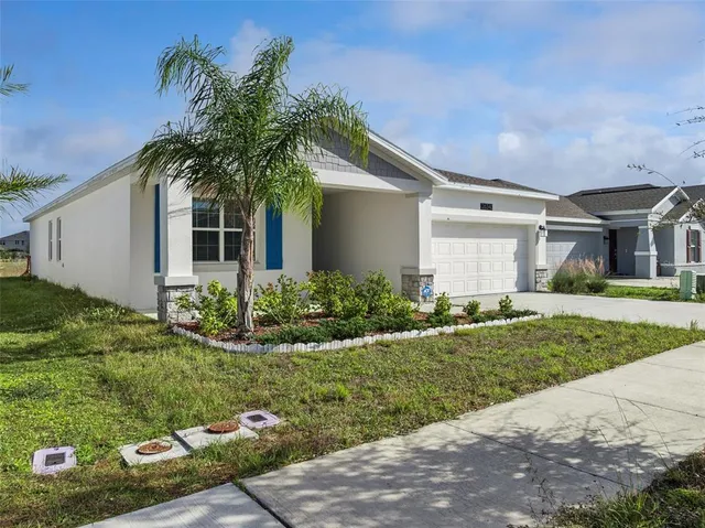 $350,000 | 26340 Feathergrass Circle, Leesburg, FL 34748