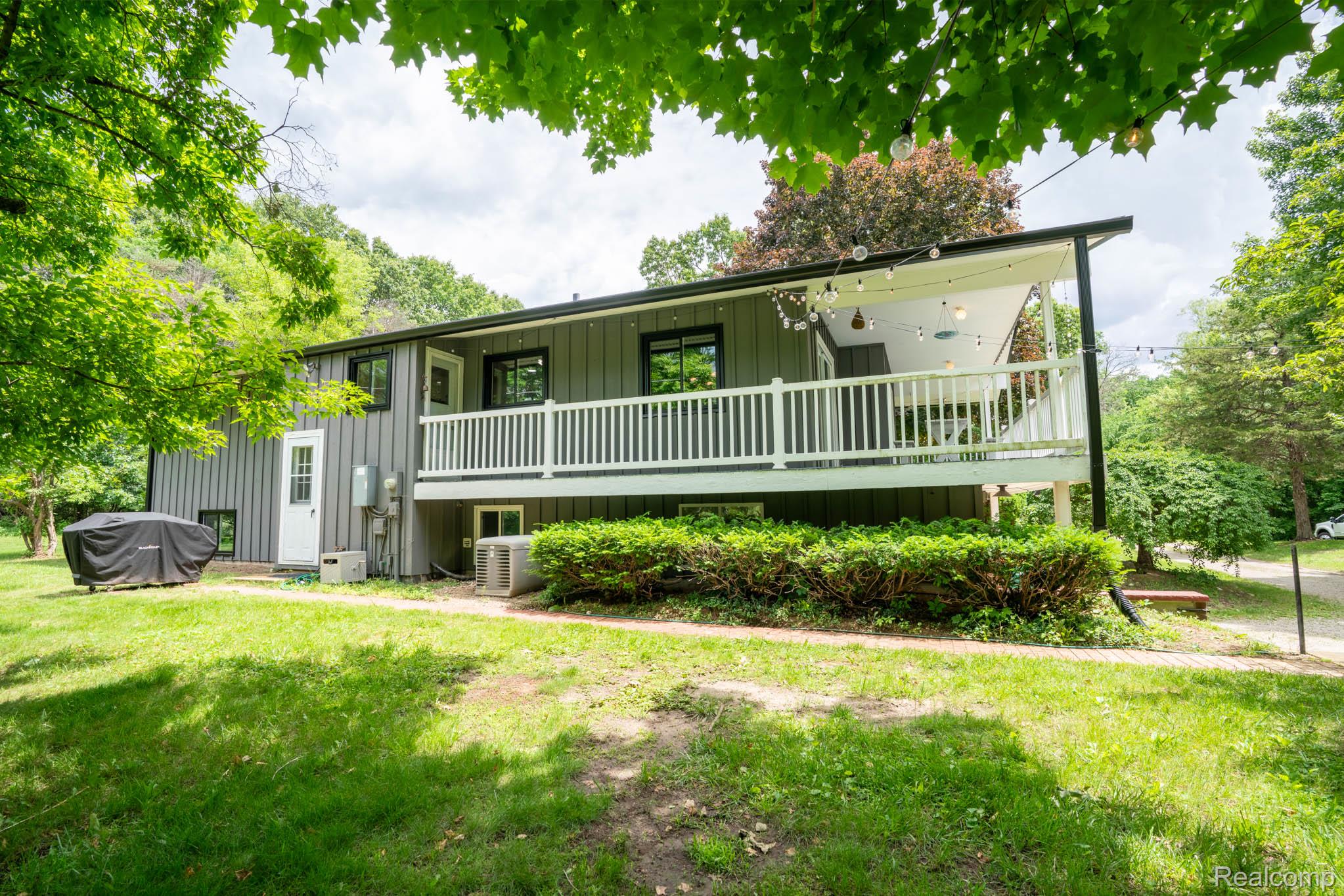 7333 Toma Road Dexter, MI 48130 - Photo 14 of 45 7333 (25).jpg