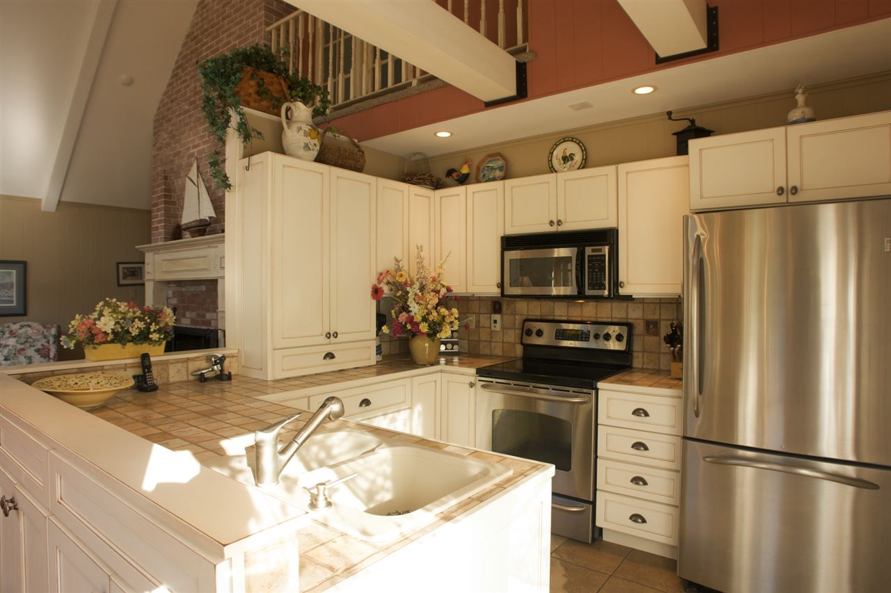 188 Sanborn Road Stowe, VT 05672 - Photo 4 of 28 Gallery Image 4
