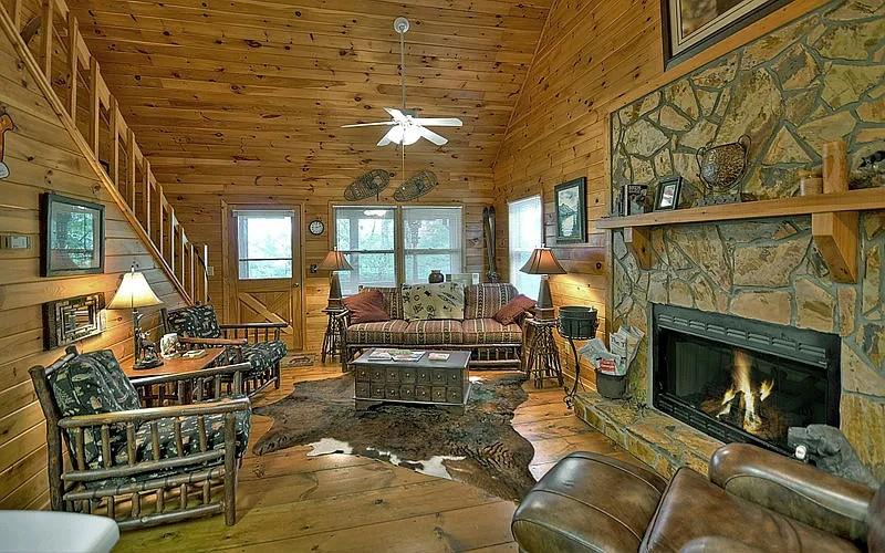 235 Mountain Ridge Blue Ridge, GA 30513 - Photo 2 of 8