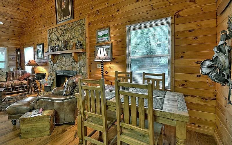 235 Mountain Ridge Blue Ridge, GA 30513 - Photo 3 of 8