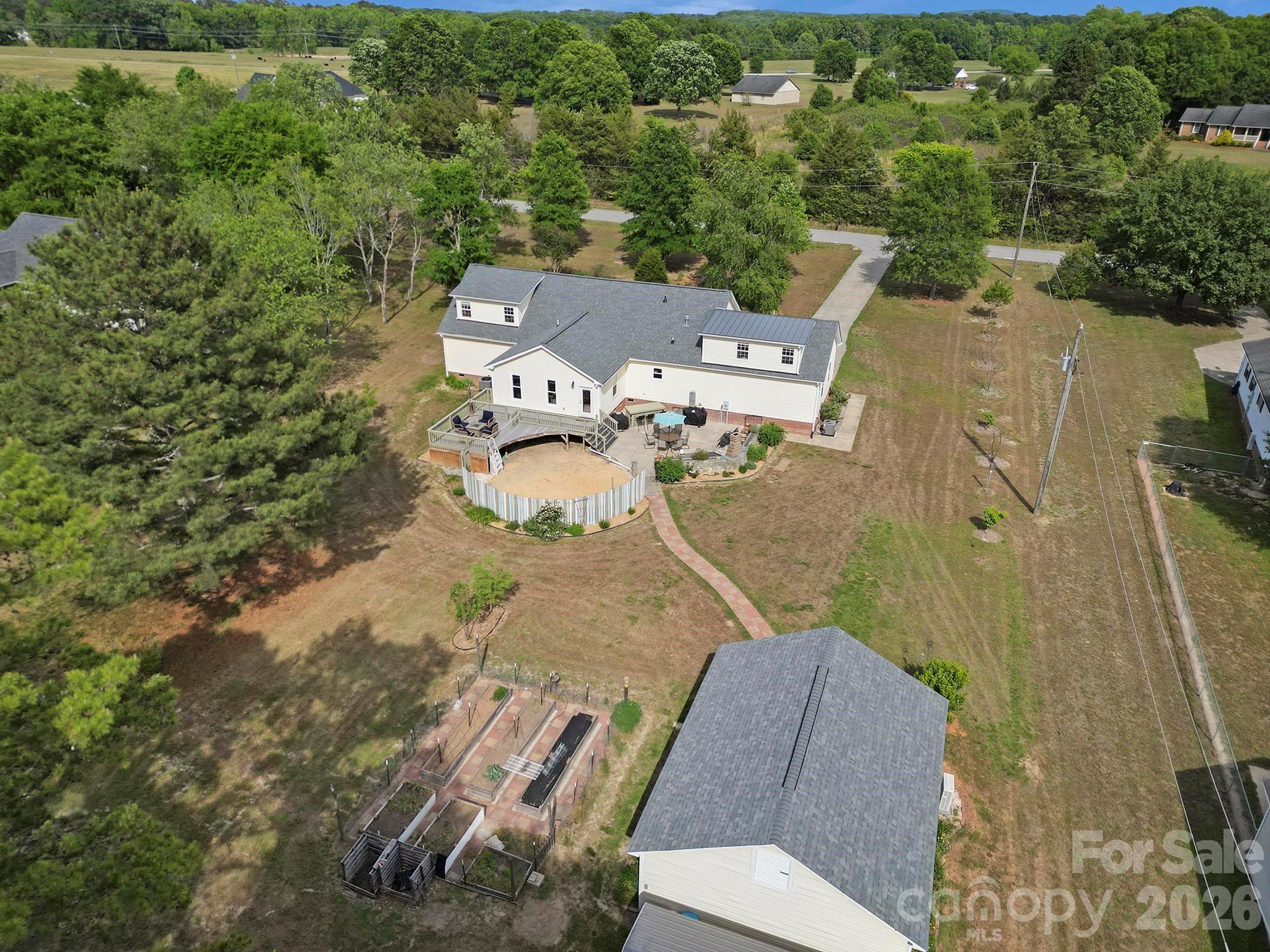 530 Calabash Road Clover, SC 29710 - Photo 6 of 48