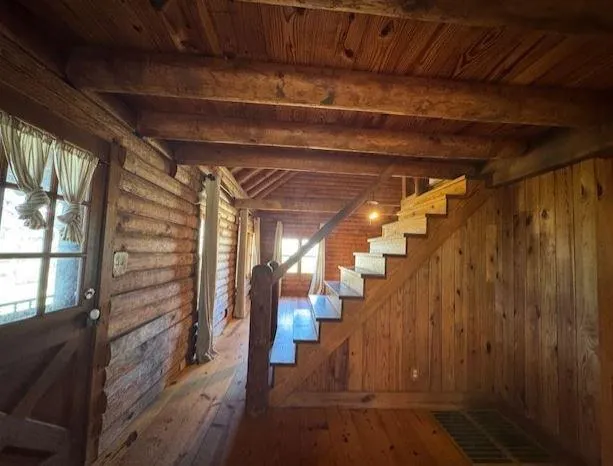 $2,800 | 387 Schmidtzinsky Road, Fredericksburg, TX 78624