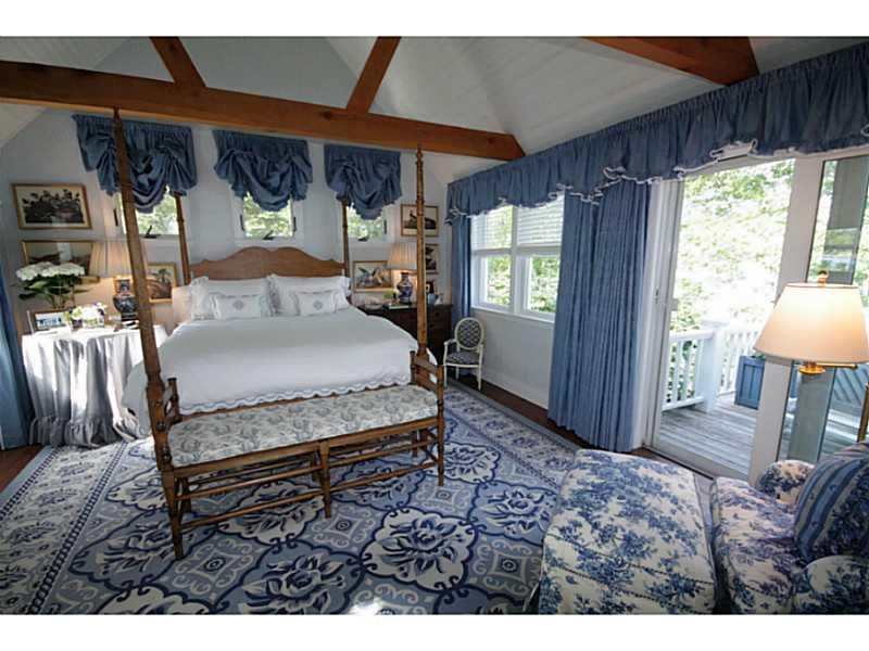 181 Farnham Point Road East Boothbay, ME 04544 - Photo 17 of 25 Master Bedroom.