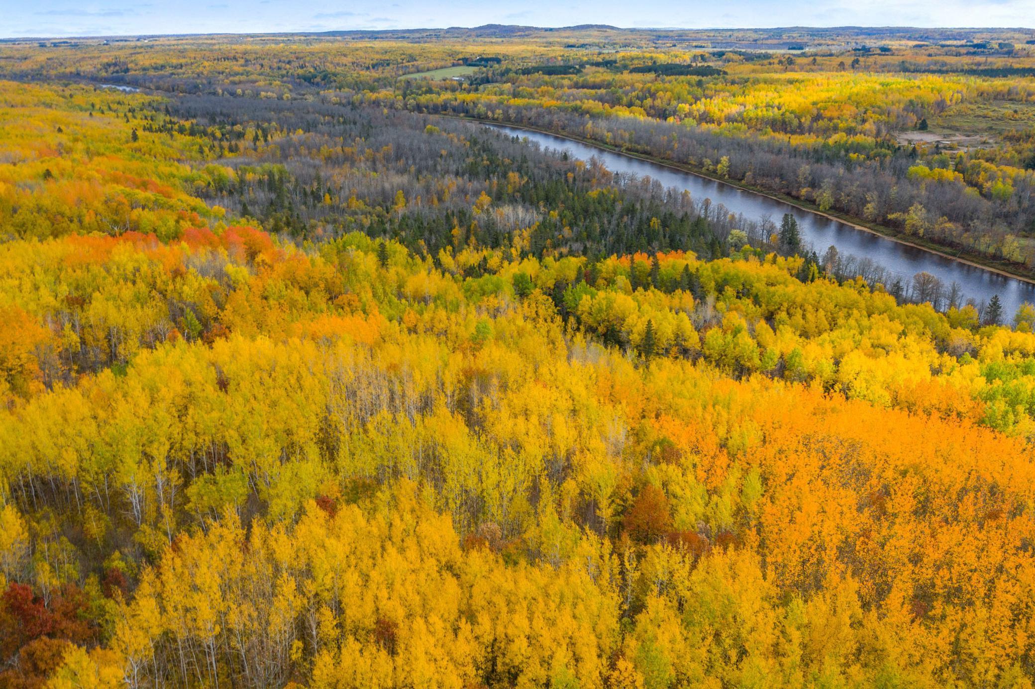 10000 River Road Floodwood, MN 55736 - Photo 13 of 31