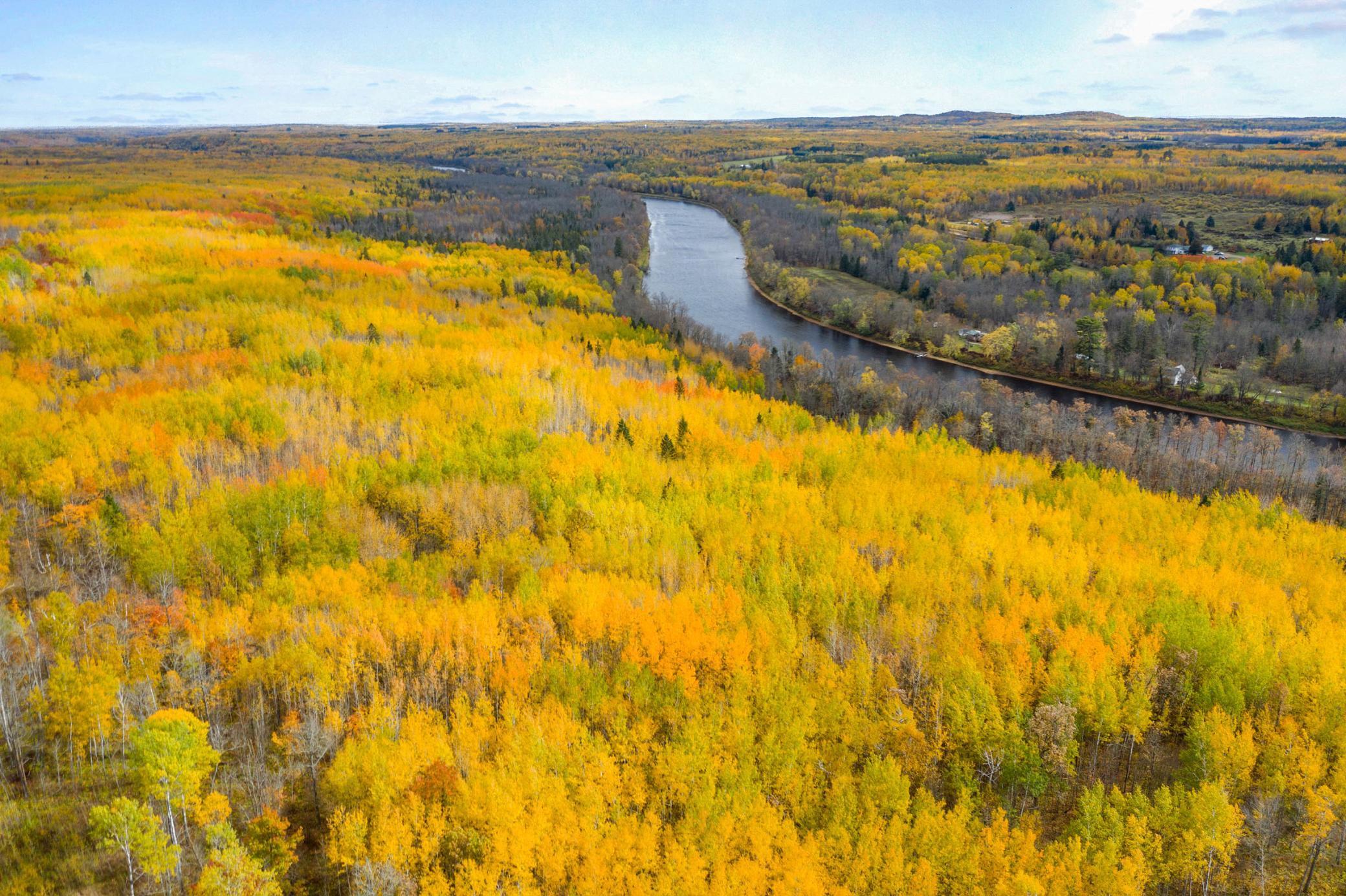 10000 River Road Floodwood, MN 55736 - Photo 16 of 31