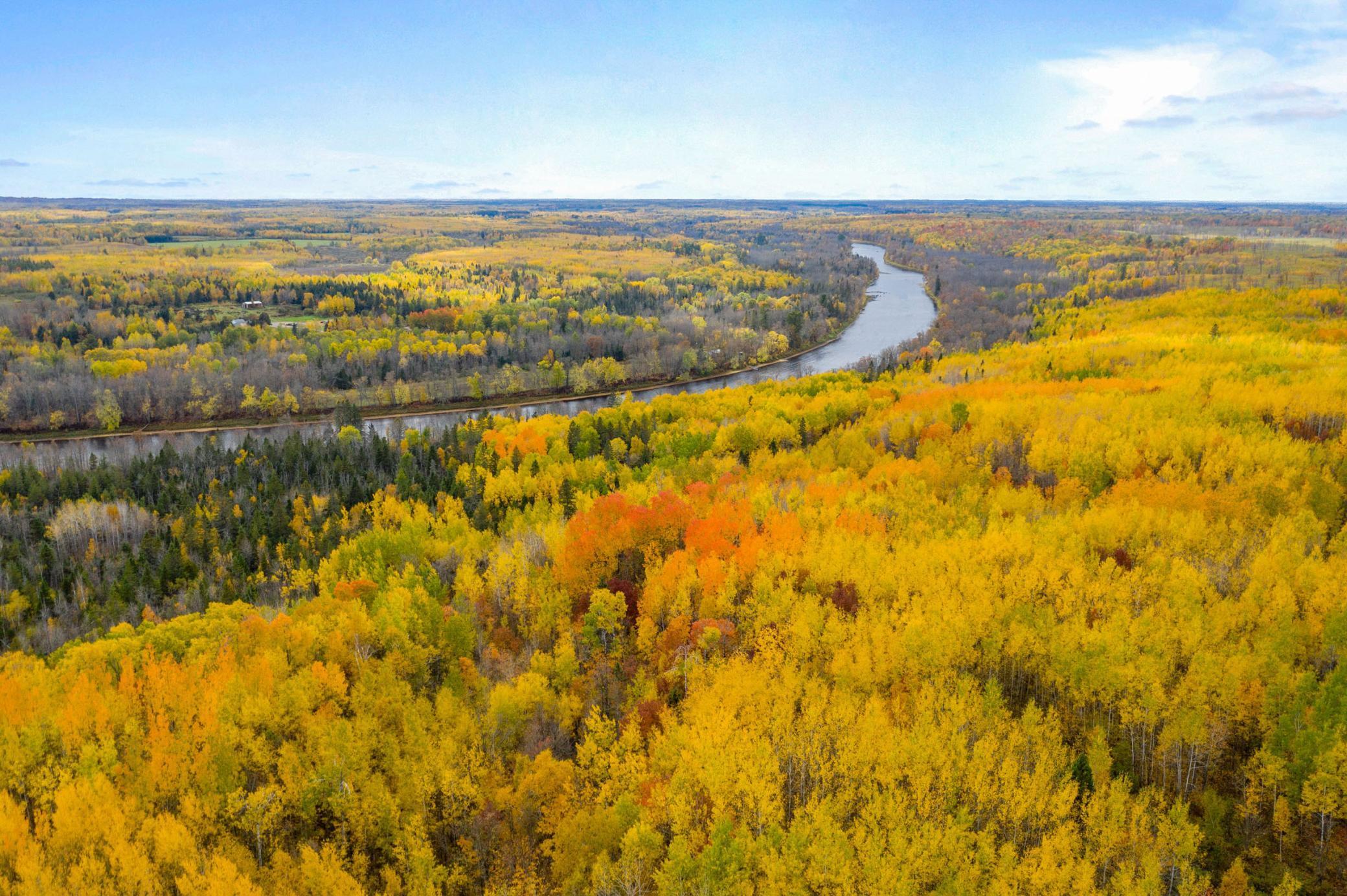 10000 River Road Floodwood, MN 55736 - Photo 8 of 31