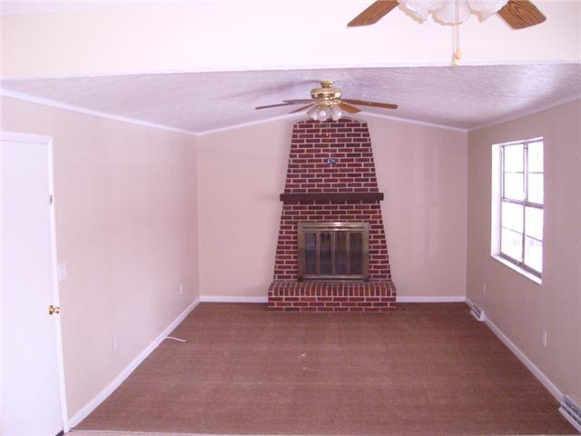 5425 Larkwood Road Columbus, OH 43229 - Photo 3 of 12 Gallery Image 3