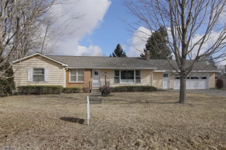 16552 Barnard Avenue Three Rivers, MI 49093 - Photo 1 of 21 Primary Photo