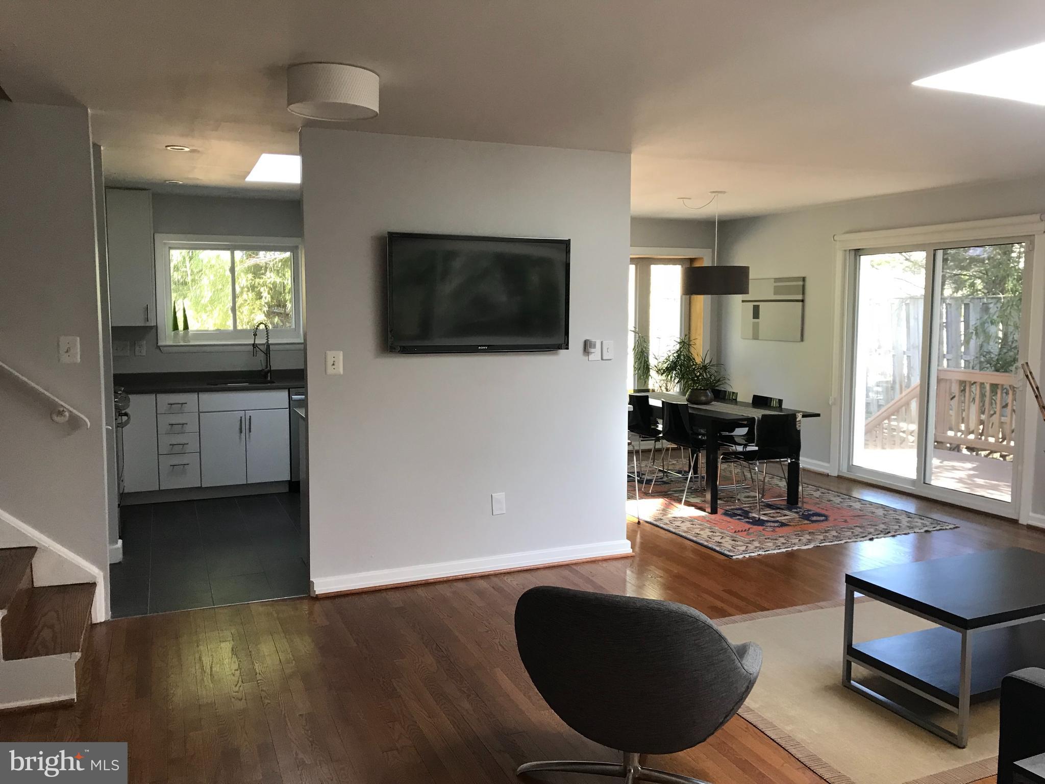 7712 Beech Tree Road Bethesda, MD 20817 - Photo 13 of 33